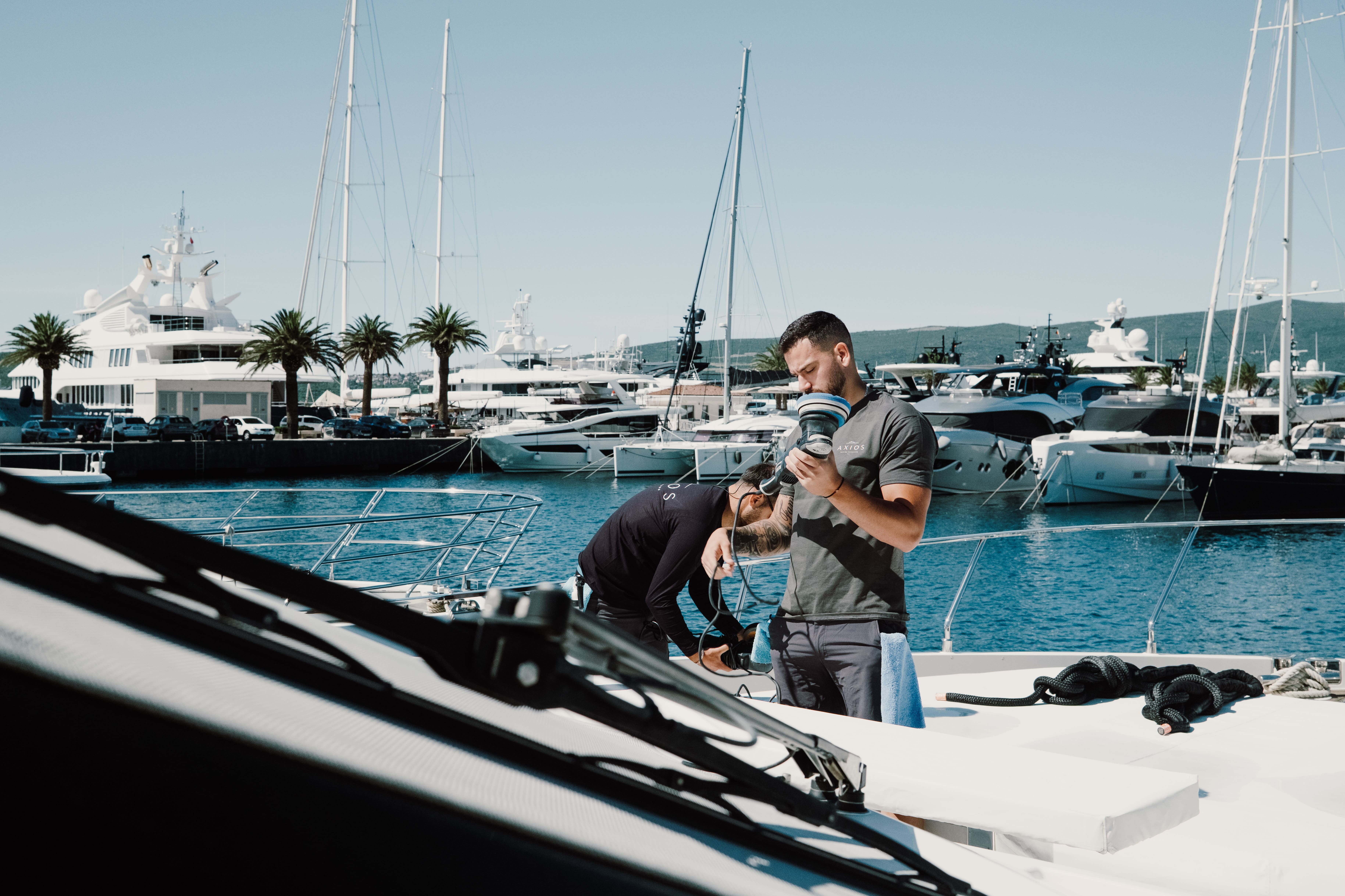 Axios Marine crew — photo 1